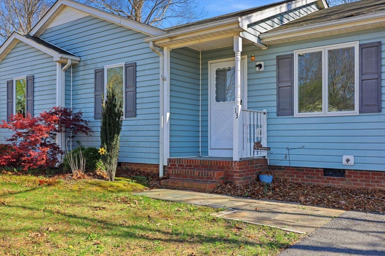 13 KINGSTON CT, STUARTS DRAFT, Virginia 24477, 3 Bedrooms Bedrooms, ,2 BathroomsBathrooms,Residential,13 KINGSTON CT,675667 MLS # 675667