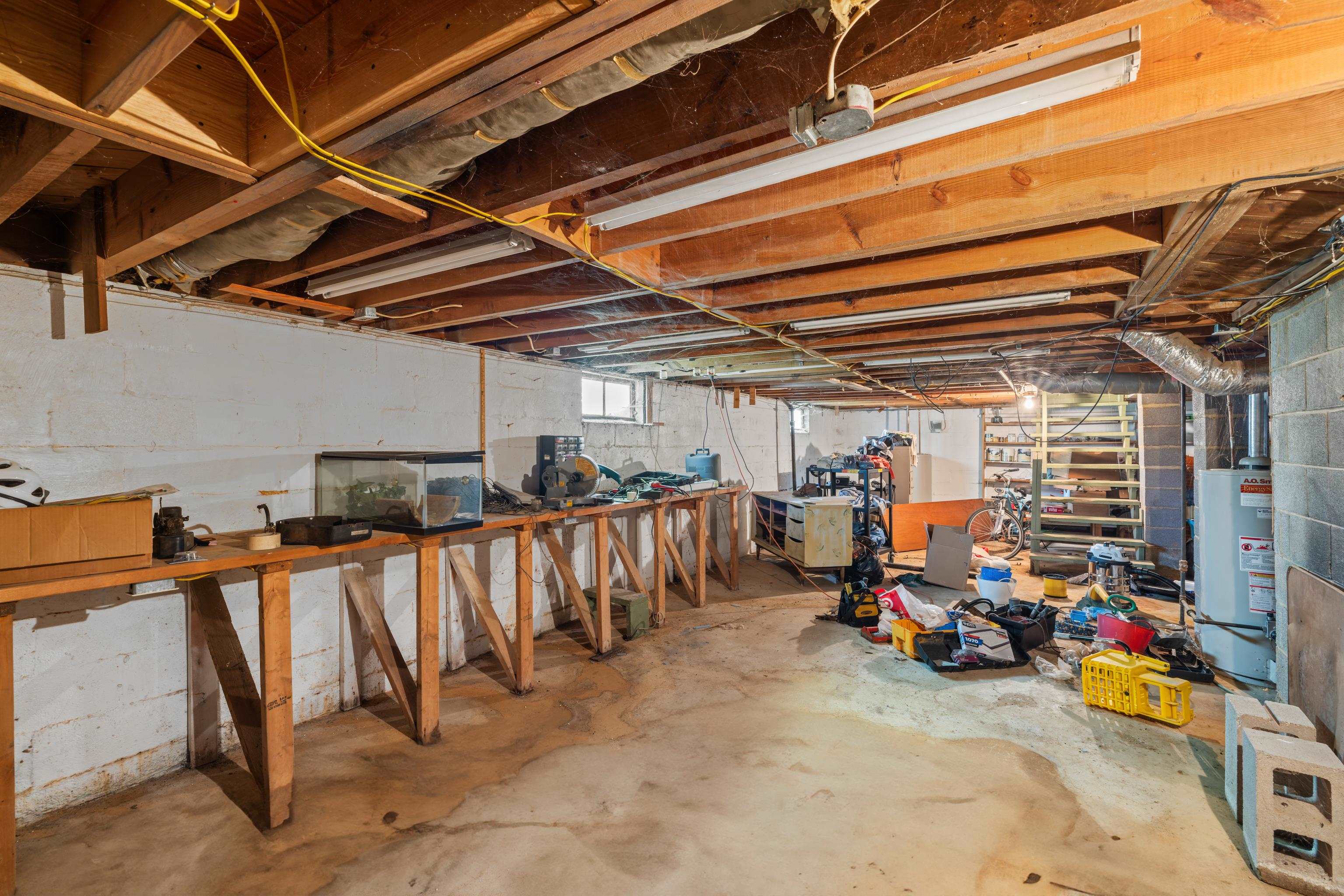 139 STRAITH ST, STAUNTON, Virginia 24401, 3 Bedrooms Bedrooms, ,1 BathroomBathrooms,Residential,139 STRAITH ST,675668 MLS # 675668