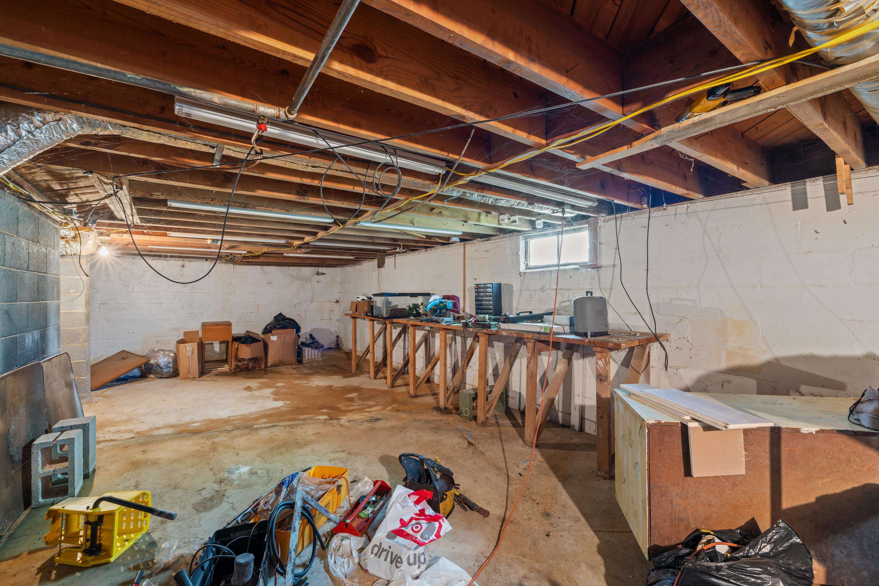 139 STRAITH ST, STAUNTON, Virginia 24401, 3 Bedrooms Bedrooms, ,1 BathroomBathrooms,Residential,139 STRAITH ST,675668 MLS # 675668