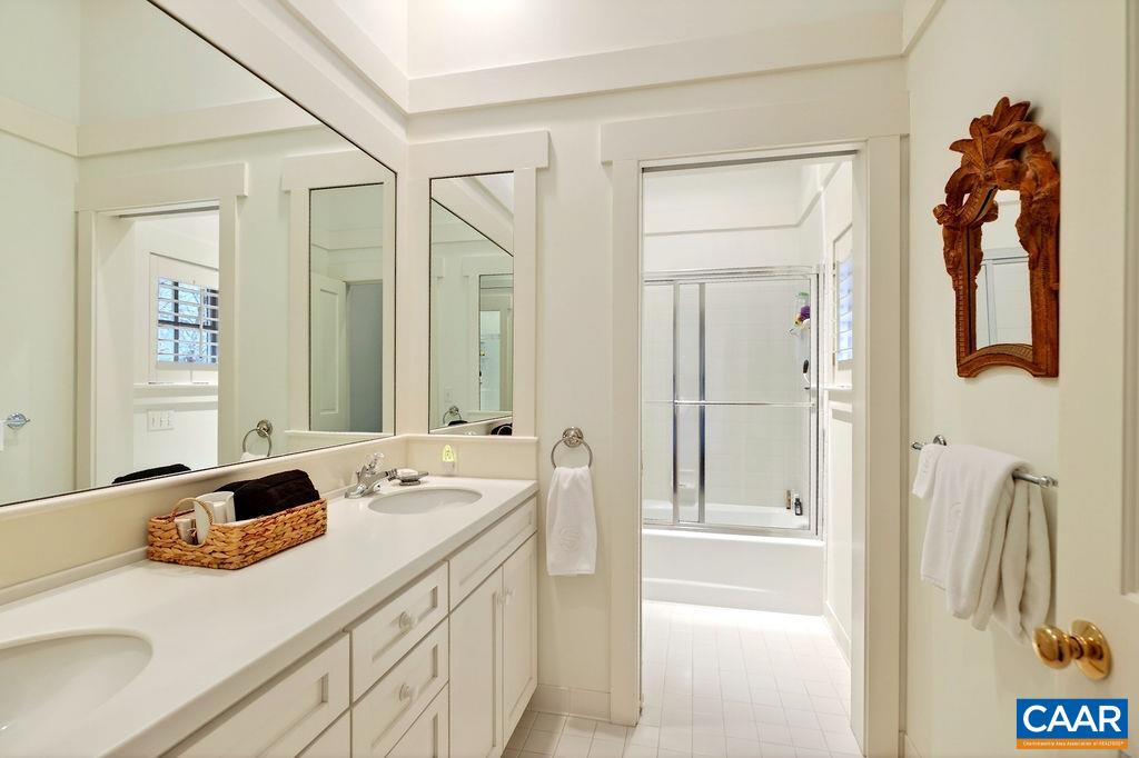 228 HIDDEN SPRINGS LN, NELLYSFORD, Virginia 22958, 4 Bedrooms Bedrooms, ,3 BathroomsBathrooms,Residential,228 Hidden Springs Lane,228 HIDDEN SPRINGS LN,675670 MLS # 675670