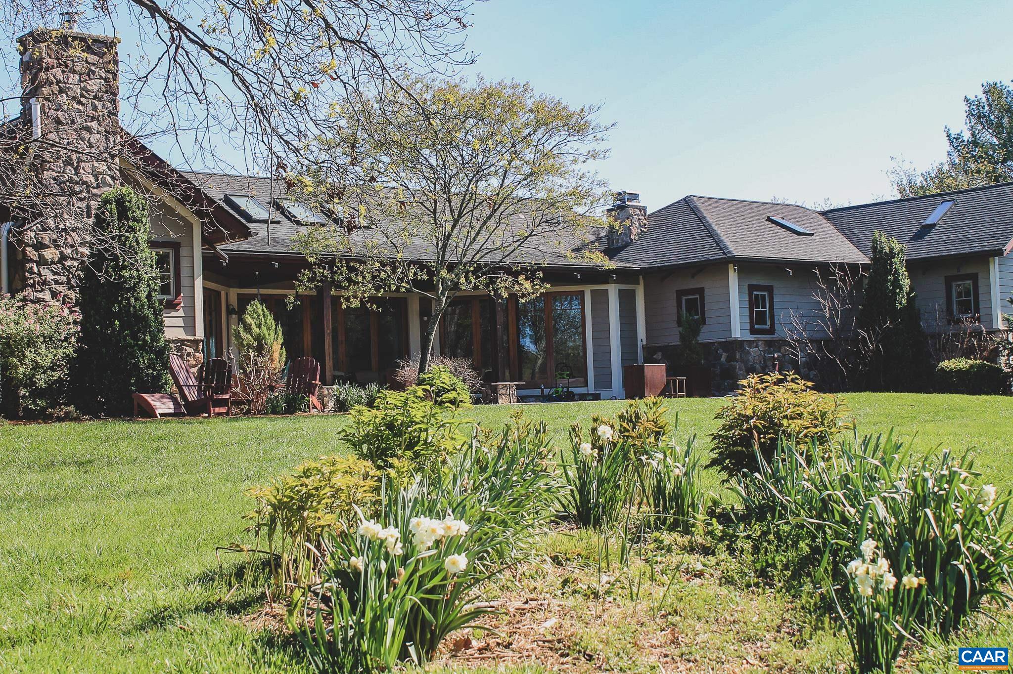 320 CARRSBROOK DR, STAUNTON, Virginia 24401, 5 Bedrooms Bedrooms, ,6 BathroomsBathrooms,Residential,Beautiful Home on Acreage in Staunton,320 CARRSBROOK DR,675671 MLS # 675671