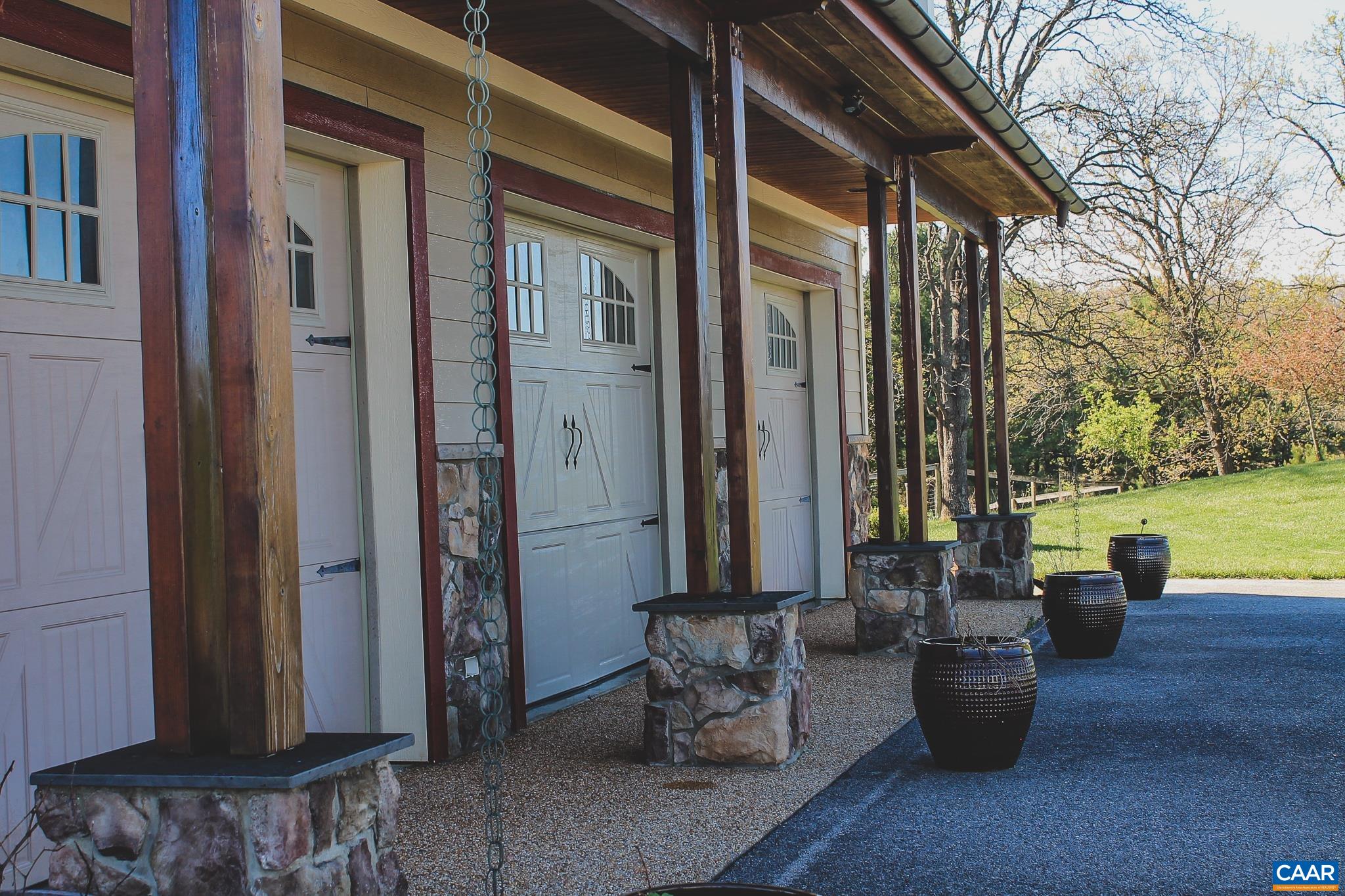 320 CARRSBROOK DR, STAUNTON, Virginia 24401, 5 Bedrooms Bedrooms, ,6 BathroomsBathrooms,Residential,Beautiful Home on Acreage in Staunton,320 CARRSBROOK DR,675671 MLS # 675671