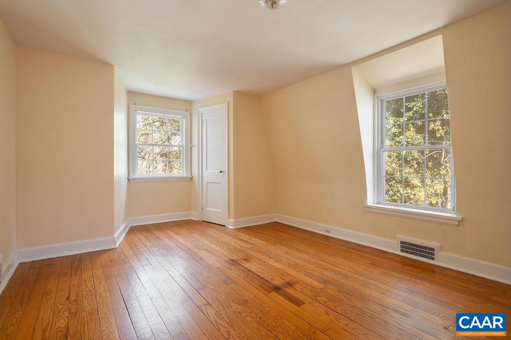 2401 FONTAINE AVE, CHARLOTTESVILLE, Virginia 22903, 6 Bedrooms Bedrooms, ,4 BathroomsBathrooms,Residential,2401 FONTAINE AVE,675672 MLS # 675672 2401 FONTAINE AVE, CHARLOTTESVILLE, Virginia 22903, 6 Bedrooms Bedrooms, ,4 BathroomsBathrooms,Residential,2401 FONTAINE AVE,675672 MLS # 675672