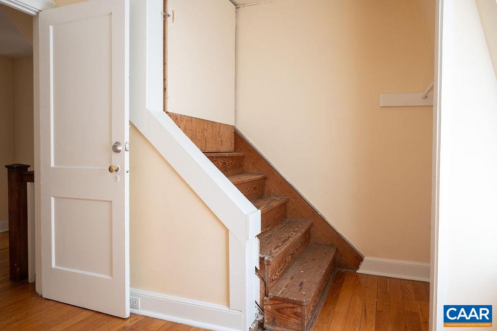 2401 FONTAINE AVE, CHARLOTTESVILLE, Virginia 22903, 6 Bedrooms Bedrooms, ,4 BathroomsBathrooms,Residential,2401 FONTAINE AVE,675672 MLS # 675672 2401 FONTAINE AVE, CHARLOTTESVILLE, Virginia 22903, 6 Bedrooms Bedrooms, ,4 BathroomsBathrooms,Residential,2401 FONTAINE AVE,675672 MLS # 675672