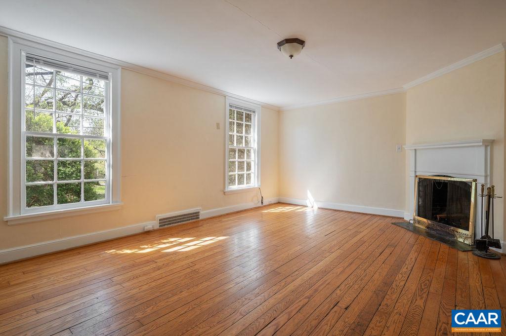 2401 FONTAINE AVE, CHARLOTTESVILLE, Virginia 22903, 6 Bedrooms Bedrooms, ,4 BathroomsBathrooms,Residential,2401 FONTAINE AVE,675672 MLS # 675672 2401 FONTAINE AVE, CHARLOTTESVILLE, Virginia 22903, 6 Bedrooms Bedrooms, ,4 BathroomsBathrooms,Residential,2401 FONTAINE AVE,675672 MLS # 675672