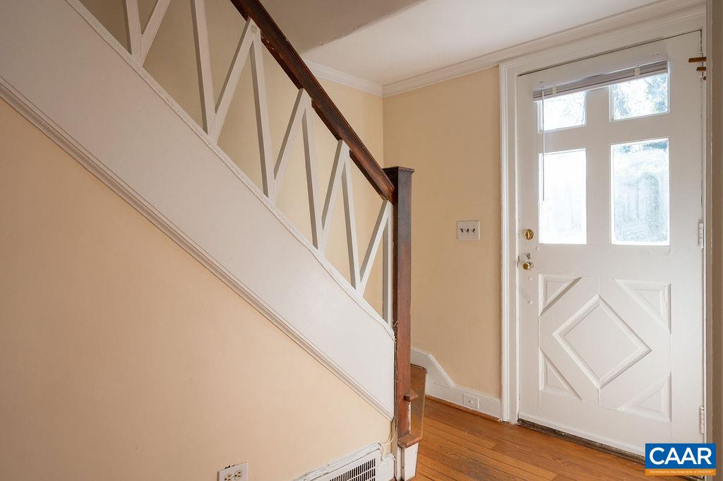 2401 FONTAINE AVE, CHARLOTTESVILLE, Virginia 22903, 6 Bedrooms Bedrooms, ,4 BathroomsBathrooms,Residential,2401 FONTAINE AVE,675672 MLS # 675672 2401 FONTAINE AVE, CHARLOTTESVILLE, Virginia 22903, 6 Bedrooms Bedrooms, ,4 BathroomsBathrooms,Residential,2401 FONTAINE AVE,675672 MLS # 675672