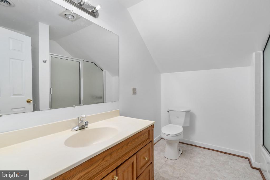 74 WOOD COVE CT, MINERAL, Virginia 23117, 5 Bedrooms Bedrooms, ,4 BathroomsBathrooms,Residential,74 WOOD COVE CT,VALA2009334 MLS # VALA2009334 74 WOOD COVE CT, MINERAL, Virginia 23117, 5 Bedrooms Bedrooms, ,4 BathroomsBathrooms,Residential,74 WOOD COVE CT,VALA2009334 MLS # VALA2009334