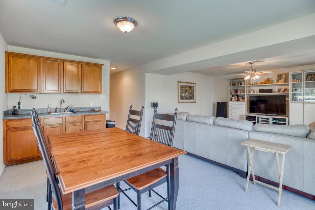 19272 WINDSONG CT, CULPEPER, Virginia 22701, 3 Bedrooms Bedrooms, ,3 BathroomsBathrooms,Residential,19272 WINDSONG CT,VACU2013054 MLS # VACU2013054 19272 WINDSONG CT, CULPEPER, Virginia 22701, 3 Bedrooms Bedrooms, ,3 BathroomsBathrooms,Residential,19272 WINDSONG CT,VACU2013054 MLS # VACU2013054