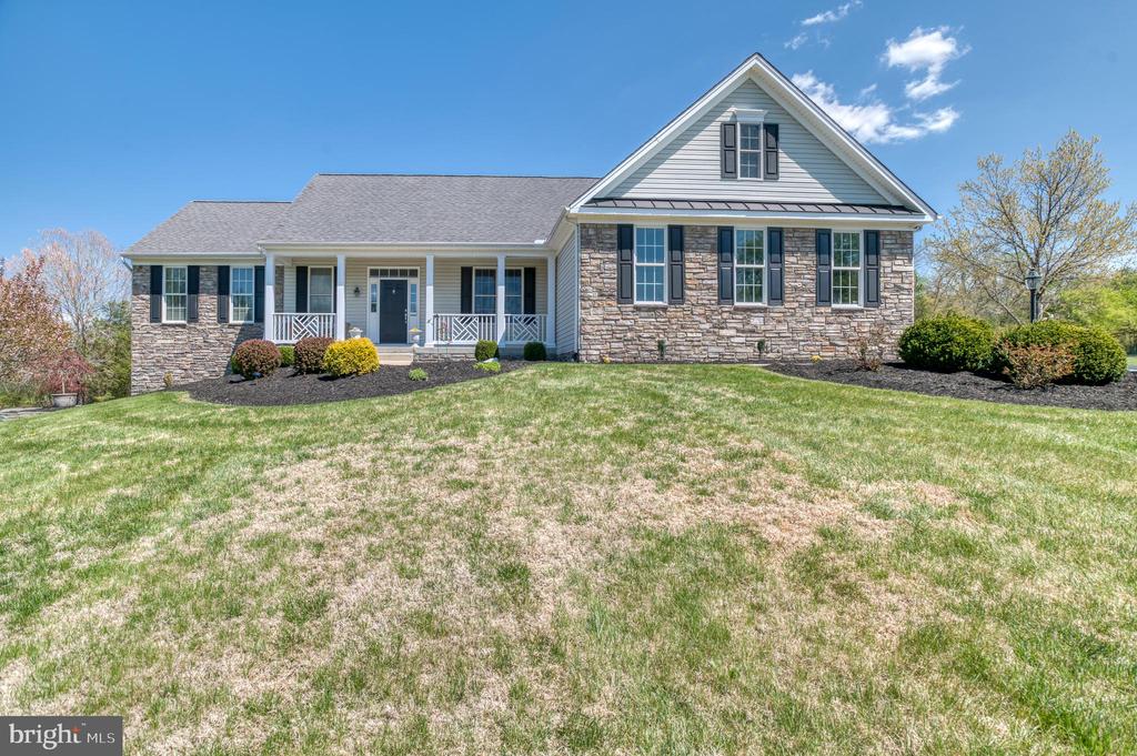 19272 WINDSONG CT, CULPEPER, Virginia 22701, 3 Bedrooms Bedrooms, ,3 BathroomsBathrooms,Residential,19272 WINDSONG CT,VACU2013054 MLS # VACU2013054 19272 WINDSONG CT, CULPEPER, Virginia 22701, 3 Bedrooms Bedrooms, ,3 BathroomsBathrooms,Residential,19272 WINDSONG CT,VACU2013054 MLS # VACU2013054