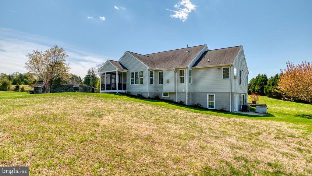 19272 WINDSONG CT, CULPEPER, Virginia 22701, 3 Bedrooms Bedrooms, ,3 BathroomsBathrooms,Residential,19272 WINDSONG CT,VACU2013054 MLS # VACU2013054 19272 WINDSONG CT, CULPEPER, Virginia 22701, 3 Bedrooms Bedrooms, ,3 BathroomsBathrooms,Residential,19272 WINDSONG CT,VACU2013054 MLS # VACU2013054