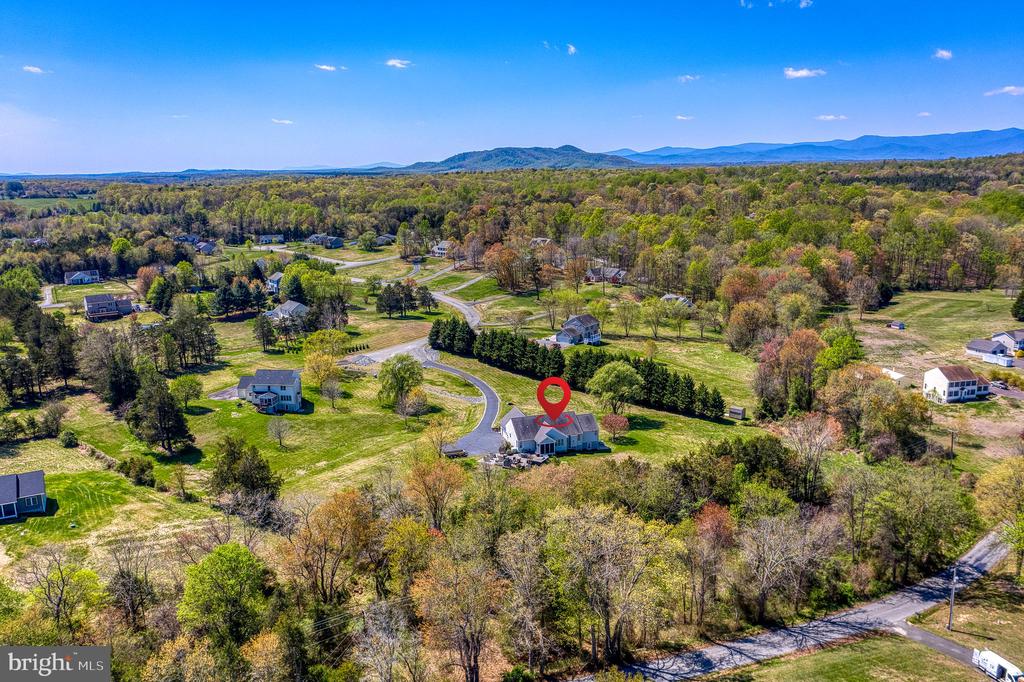 19272 WINDSONG CT, CULPEPER, Virginia 22701, 3 Bedrooms Bedrooms, ,3 BathroomsBathrooms,Residential,19272 WINDSONG CT,VACU2013054 MLS # VACU2013054 19272 WINDSONG CT, CULPEPER, Virginia 22701, 3 Bedrooms Bedrooms, ,3 BathroomsBathrooms,Residential,19272 WINDSONG CT,VACU2013054 MLS # VACU2013054