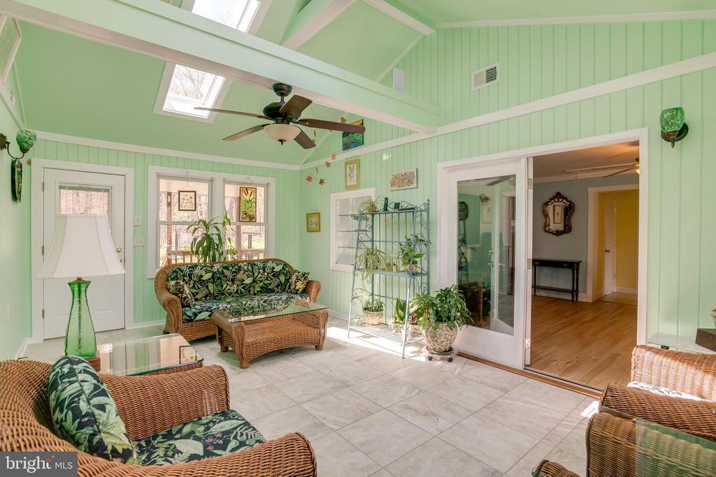 20174 EDWARDS SHOP RD, ELKWOOD, Virginia 22718, 3 Bedrooms Bedrooms, ,2 BathroomsBathrooms,Residential,20174 EDWARDS SHOP RD,VACU2013094 MLS # VACU2013094