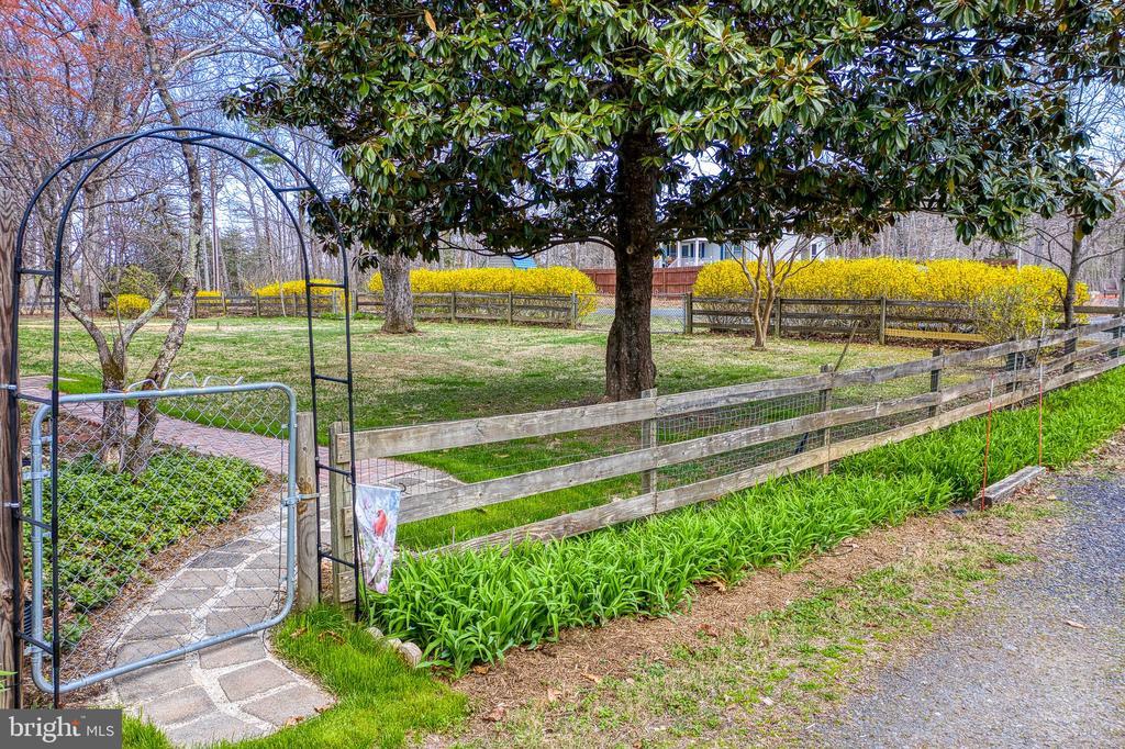 20174 EDWARDS SHOP RD, ELKWOOD, Virginia 22718, 3 Bedrooms Bedrooms, ,2 BathroomsBathrooms,Residential,20174 EDWARDS SHOP RD,VACU2013094 MLS # VACU2013094