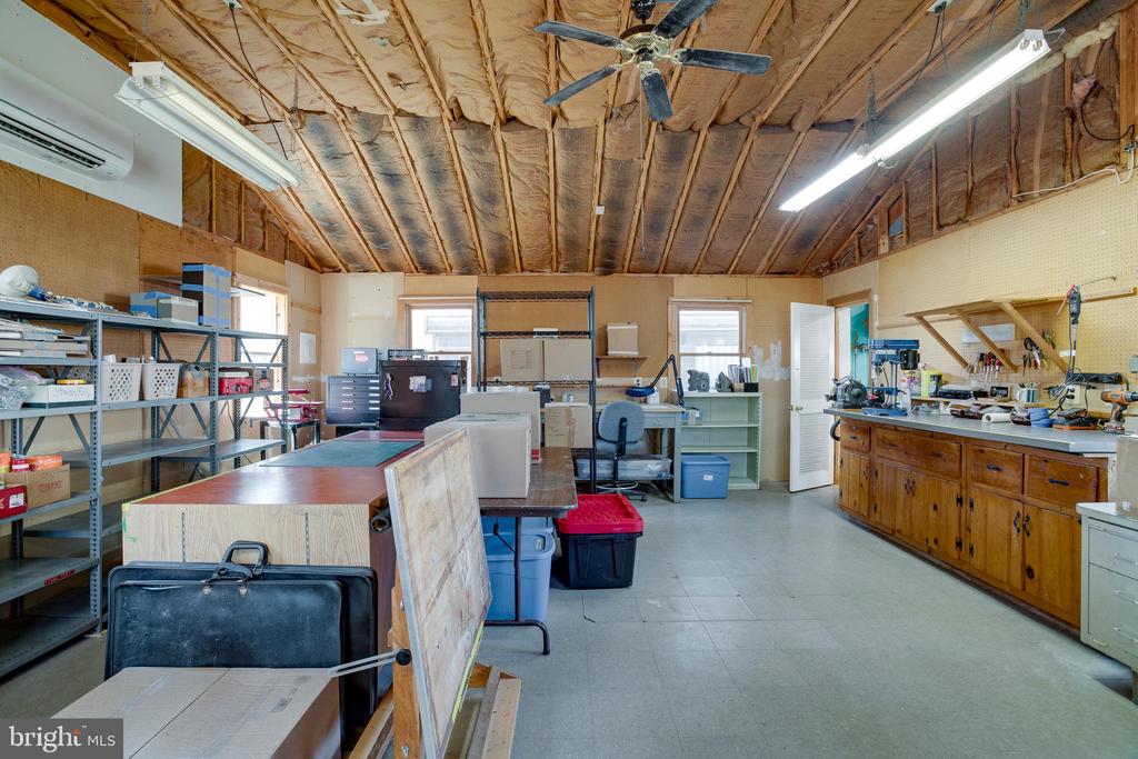 20174 EDWARDS SHOP RD, ELKWOOD, Virginia 22718, 3 Bedrooms Bedrooms, ,2 BathroomsBathrooms,Residential,20174 EDWARDS SHOP RD,VACU2013094 MLS # VACU2013094