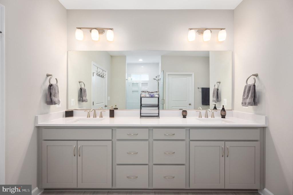 257 ROCK ISLAND RDG, MINERAL, Virginia 23117, 4 Bedrooms Bedrooms, ,4 BathroomsBathrooms,Residential,257 ROCK ISLAND RDG,VALA2009452 MLS # VALA2009452