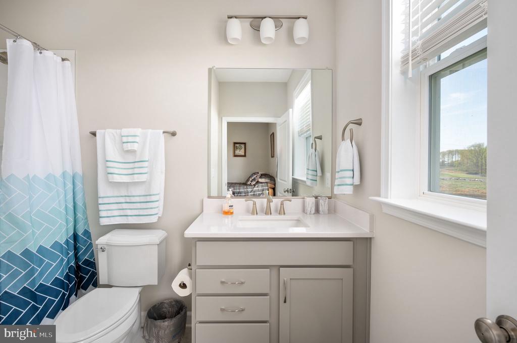 257 ROCK ISLAND RDG, MINERAL, Virginia 23117, 4 Bedrooms Bedrooms, ,4 BathroomsBathrooms,Residential,257 ROCK ISLAND RDG,VALA2009452 MLS # VALA2009452