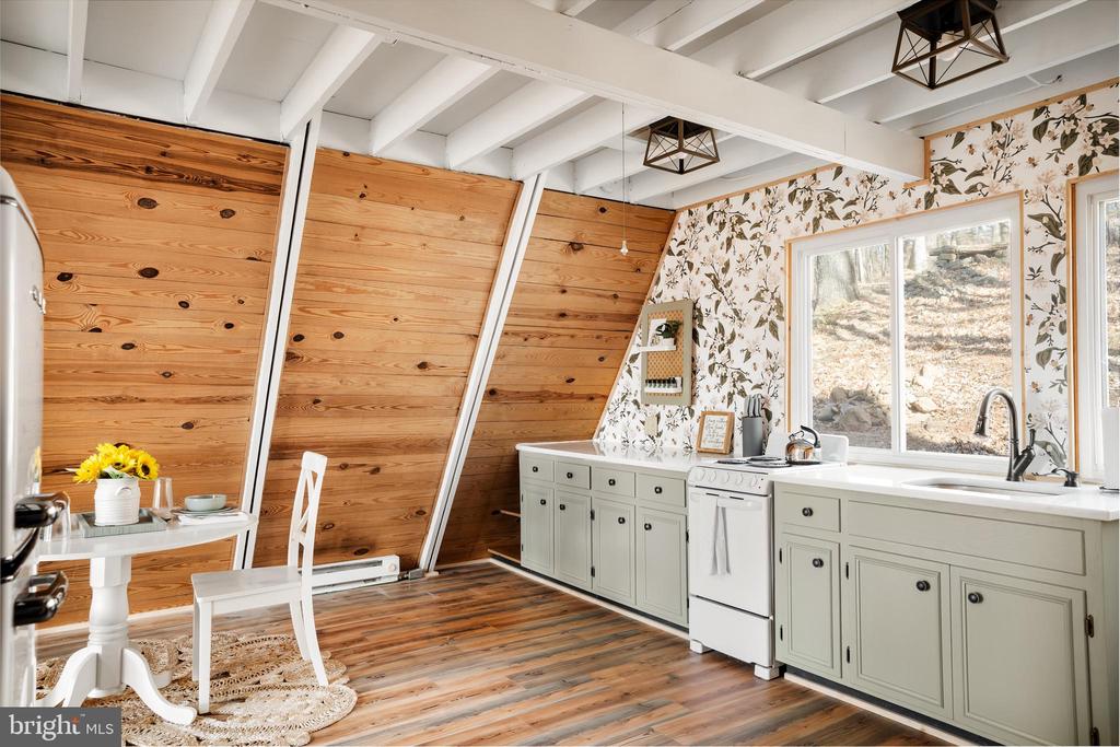 698 VALLEY VIEW RD, RILEYVILLE, Virginia 22650, 1 Bedroom Bedrooms, ,1 BathroomBathrooms,Residential,698 VALLEY VIEW RD,VAPA2006174 MLS # VAPA2006174