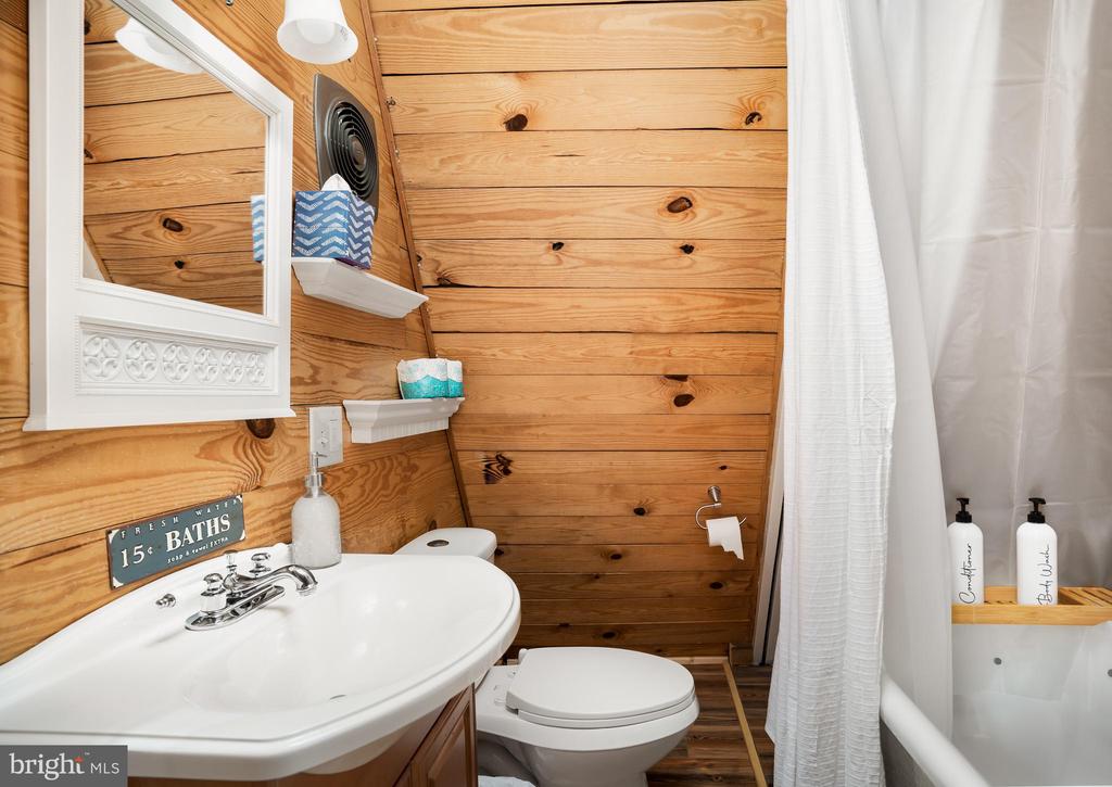 698 VALLEY VIEW RD, RILEYVILLE, Virginia 22650, 1 Bedroom Bedrooms, ,1 BathroomBathrooms,Residential,698 VALLEY VIEW RD,VAPA2006174 MLS # VAPA2006174