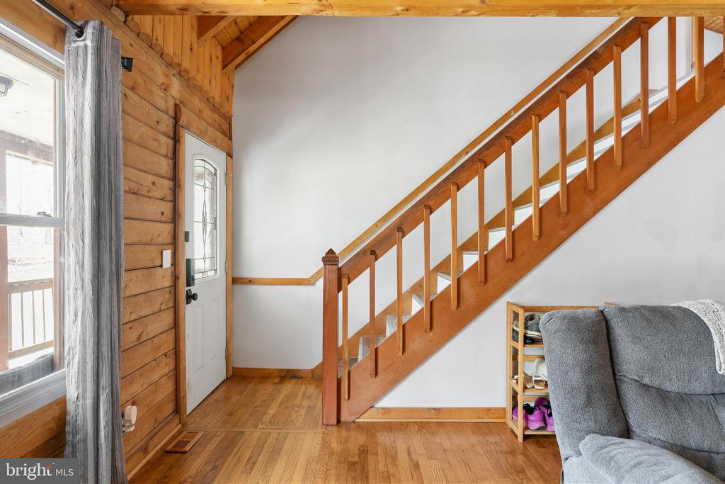 13507 BLACK MEADOW RD, SPOTSYLVANIA, Virginia 22553, 4 Bedrooms Bedrooms, ,2 BathroomsBathrooms,Residential,13507 BLACK MEADOW RD,VASP2040640 MLS # VASP2040640