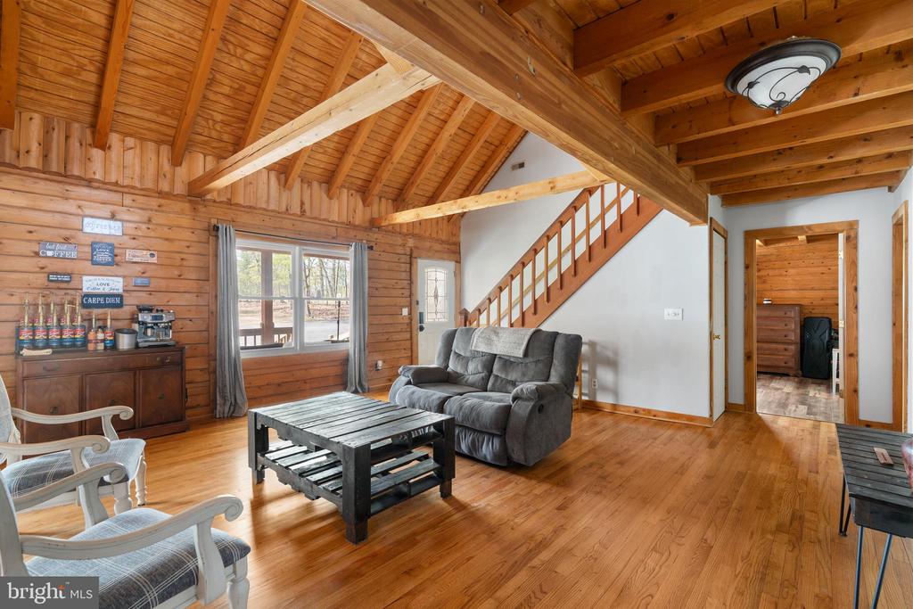 13507 BLACK MEADOW RD, SPOTSYLVANIA, Virginia 22553, 4 Bedrooms Bedrooms, ,2 BathroomsBathrooms,Residential,13507 BLACK MEADOW RD,VASP2040640 MLS # VASP2040640