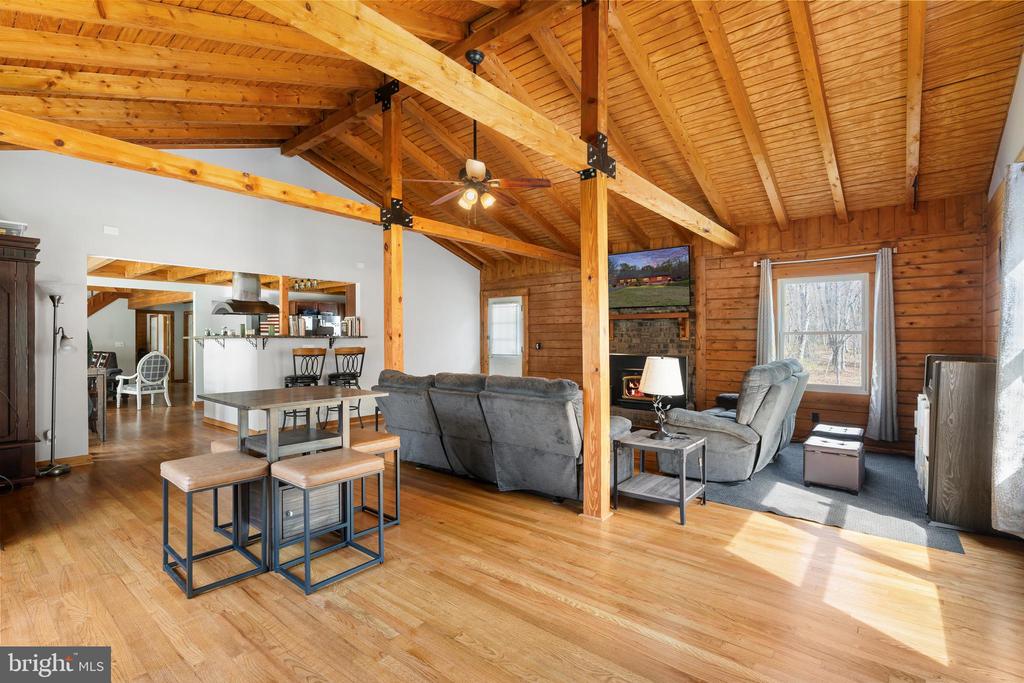 13507 BLACK MEADOW RD, SPOTSYLVANIA, Virginia 22553, 4 Bedrooms Bedrooms, ,2 BathroomsBathrooms,Residential,13507 BLACK MEADOW RD,VASP2040640 MLS # VASP2040640