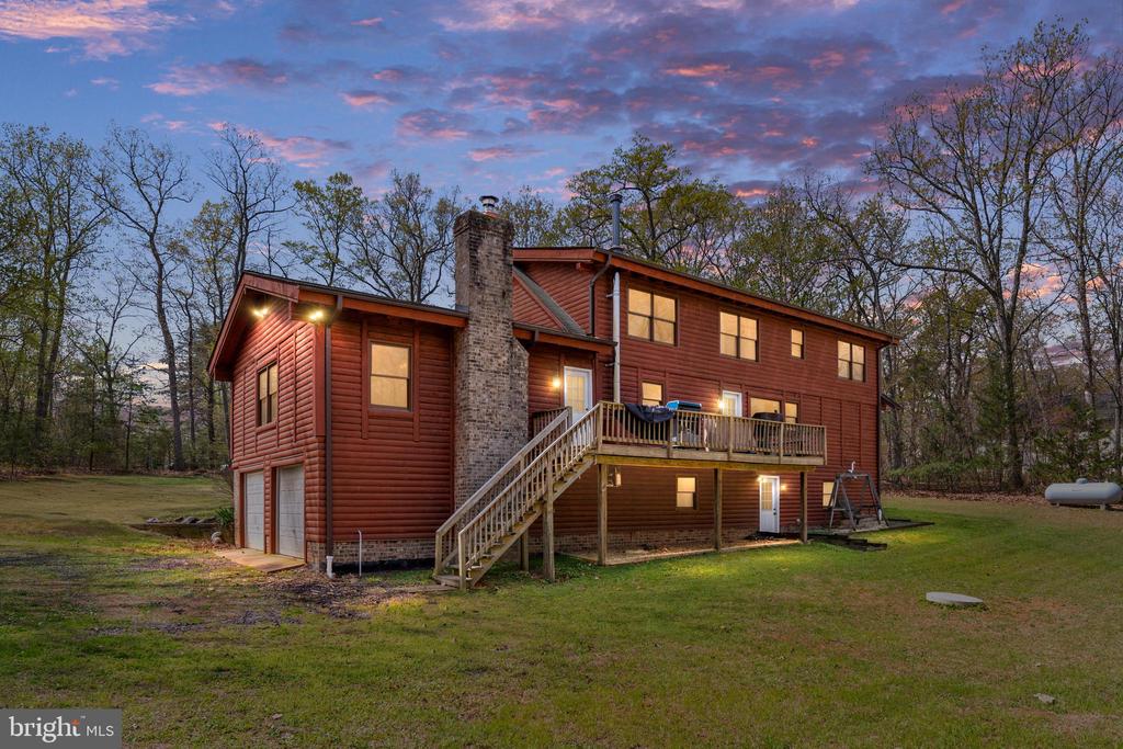 13507 BLACK MEADOW RD, SPOTSYLVANIA, Virginia 22553, 4 Bedrooms Bedrooms, ,2 BathroomsBathrooms,Residential,13507 BLACK MEADOW RD,VASP2040640 MLS # VASP2040640