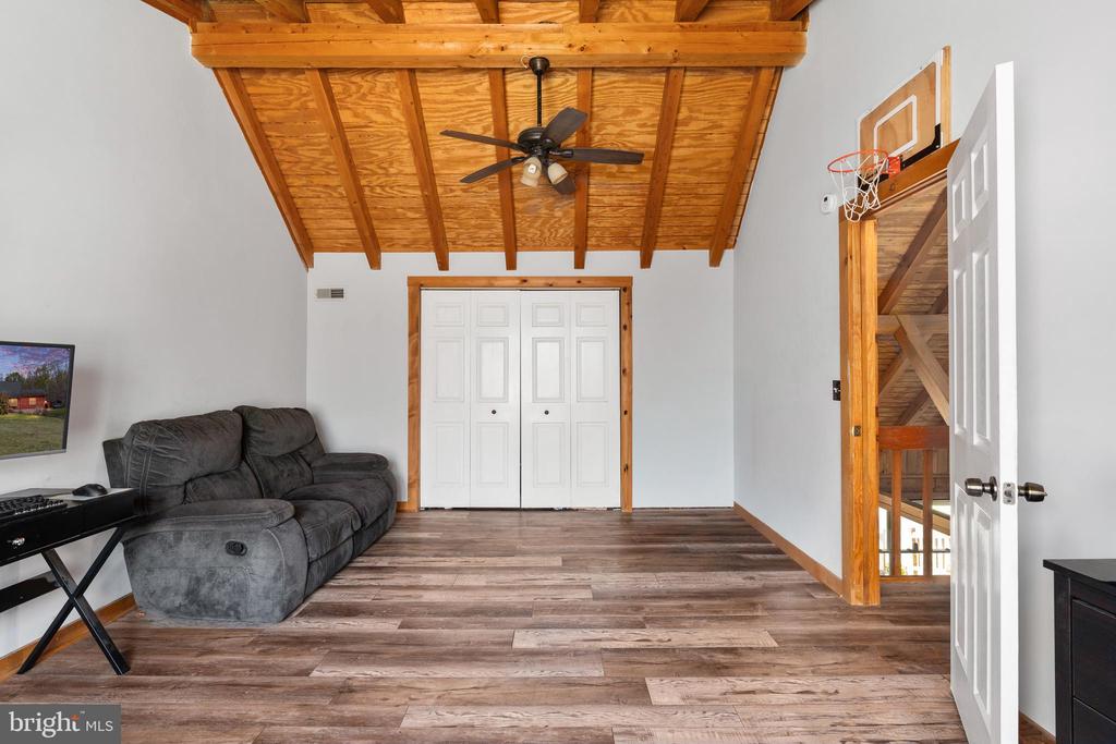 13507 BLACK MEADOW RD, SPOTSYLVANIA, Virginia 22553, 4 Bedrooms Bedrooms, ,2 BathroomsBathrooms,Residential,13507 BLACK MEADOW RD,VASP2040640 MLS # VASP2040640