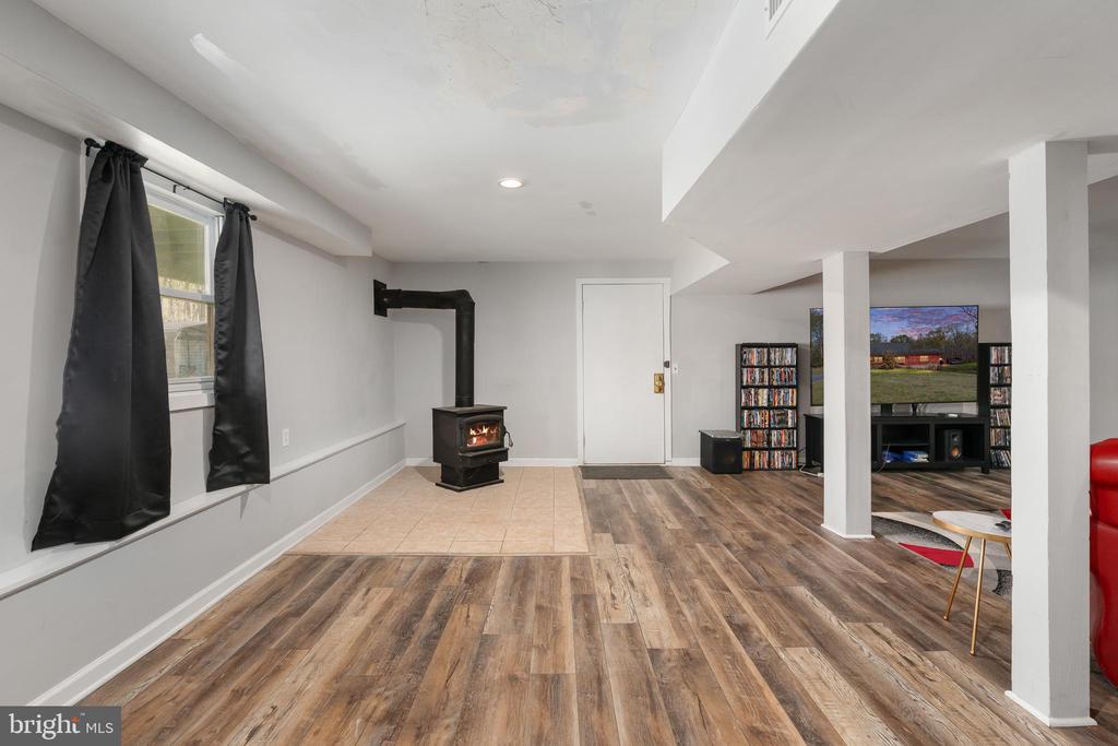 13507 BLACK MEADOW RD, SPOTSYLVANIA, Virginia 22553, 4 Bedrooms Bedrooms, ,2 BathroomsBathrooms,Residential,13507 BLACK MEADOW RD,VASP2040640 MLS # VASP2040640