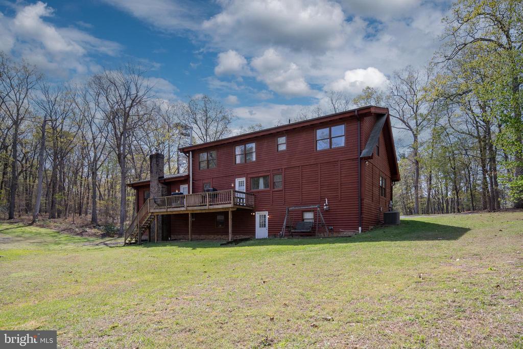 13507 BLACK MEADOW RD, SPOTSYLVANIA, Virginia 22553, 4 Bedrooms Bedrooms, ,2 BathroomsBathrooms,Residential,13507 BLACK MEADOW RD,VASP2040640 MLS # VASP2040640