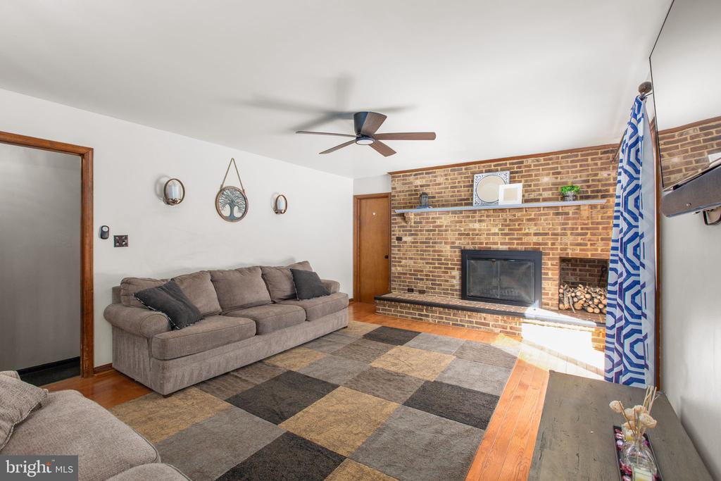 10000 LANDRUM RD, SPOTSYLVANIA, Virginia 22553, 3 Bedrooms Bedrooms, ,3 BathroomsBathrooms,Residential,10000 LANDRUM RD,VASP2040774 MLS # VASP2040774