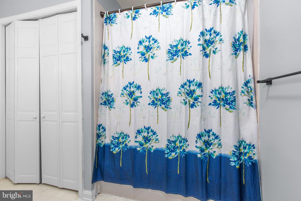 10000 LANDRUM RD, SPOTSYLVANIA, Virginia 22553, 3 Bedrooms Bedrooms, ,3 BathroomsBathrooms,Residential,10000 LANDRUM RD,VASP2040774 MLS # VASP2040774