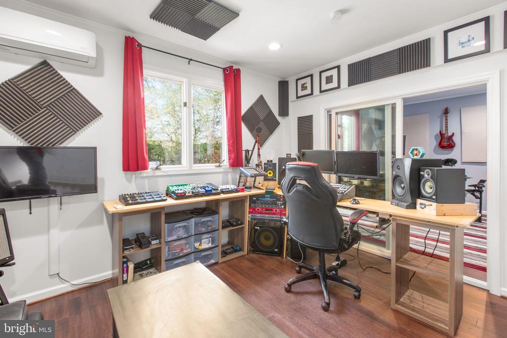 10000 LANDRUM RD, SPOTSYLVANIA, Virginia 22553, 3 Bedrooms Bedrooms, ,3 BathroomsBathrooms,Residential,10000 LANDRUM RD,VASP2040774 MLS # VASP2040774