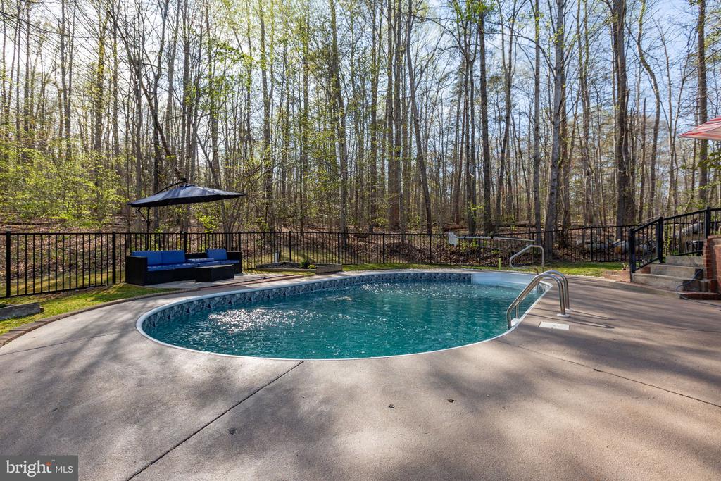 10000 LANDRUM RD, SPOTSYLVANIA, Virginia 22553, 3 Bedrooms Bedrooms, ,3 BathroomsBathrooms,Residential,10000 LANDRUM RD,VASP2040774 MLS # VASP2040774