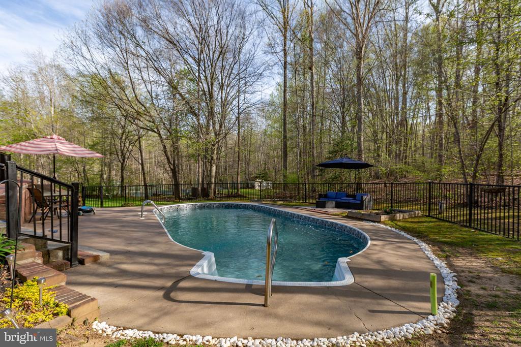 10000 LANDRUM RD, SPOTSYLVANIA, Virginia 22553, 3 Bedrooms Bedrooms, ,3 BathroomsBathrooms,Residential,10000 LANDRUM RD,VASP2040774 MLS # VASP2040774