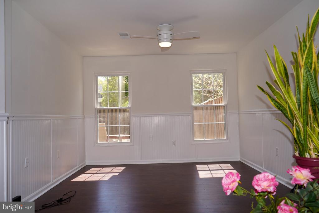 4004 FOUNTAIN BRIDGE CT, FREDERICKSBURG, Virginia 22408, 3 Bedrooms Bedrooms, ,2 BathroomsBathrooms,Residential,NONE AVAILABLE,4004 FOUNTAIN BRIDGE CT,VASP2040862 MLS # VASP2040862