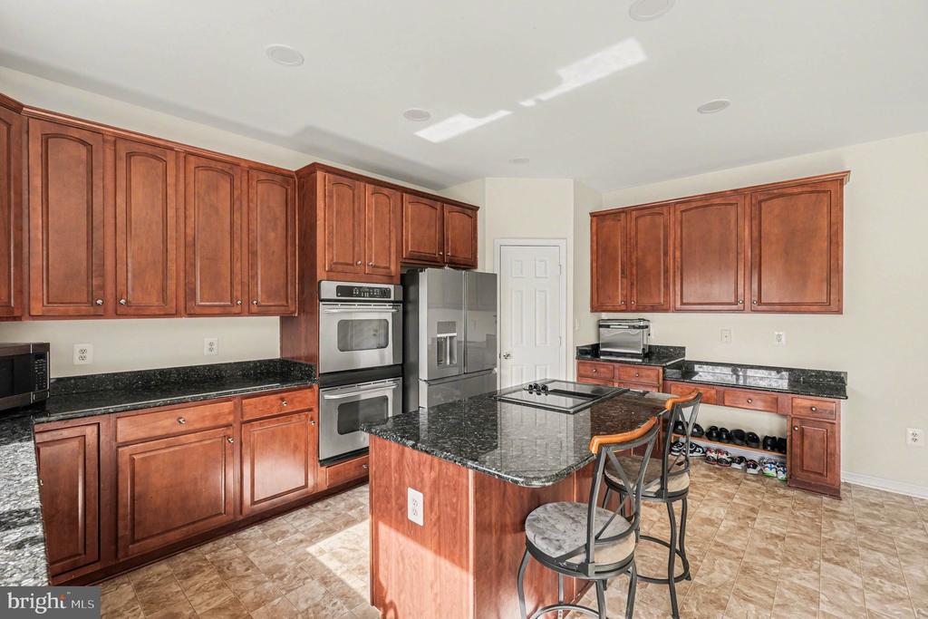 11111 PARK RIDGE RD, FREDERICKSBURG, Virginia 22408, 4 Bedrooms Bedrooms, ,3 BathroomsBathrooms,Residential,11111 PARK RIDGE RD,VASP2040878 MLS # VASP2040878