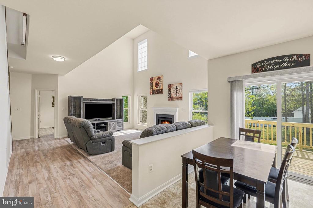 11111 PARK RIDGE RD, FREDERICKSBURG, Virginia 22408, 4 Bedrooms Bedrooms, ,3 BathroomsBathrooms,Residential,11111 PARK RIDGE RD,VASP2040878 MLS # VASP2040878