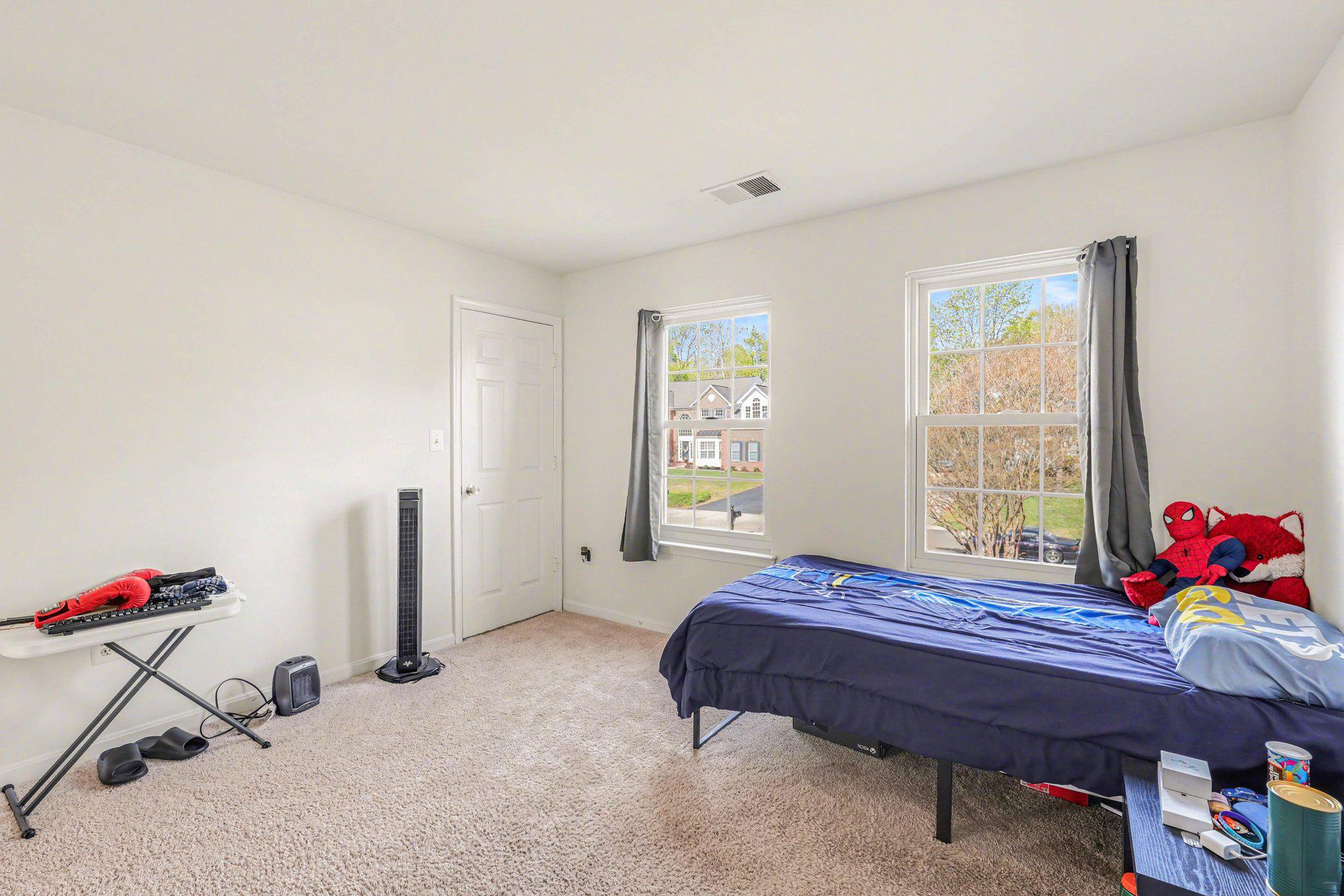 11111 PARK RIDGE RD, FREDERICKSBURG, Virginia 22408, 4 Bedrooms Bedrooms, ,3 BathroomsBathrooms,Residential,11111 PARK RIDGE RD,VASP2040878 MLS # VASP2040878