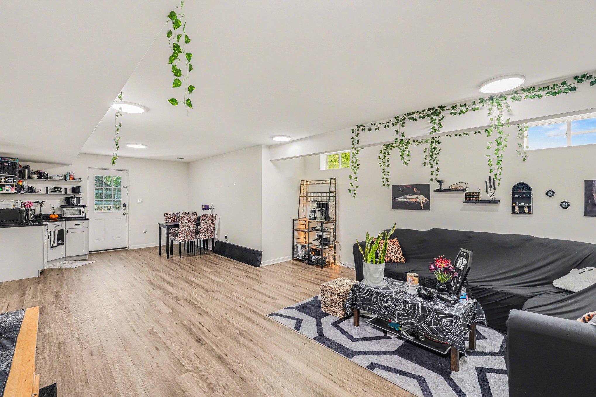 11111 PARK RIDGE RD, FREDERICKSBURG, Virginia 22408, 4 Bedrooms Bedrooms, ,3 BathroomsBathrooms,Residential,11111 PARK RIDGE RD,VASP2040878 MLS # VASP2040878