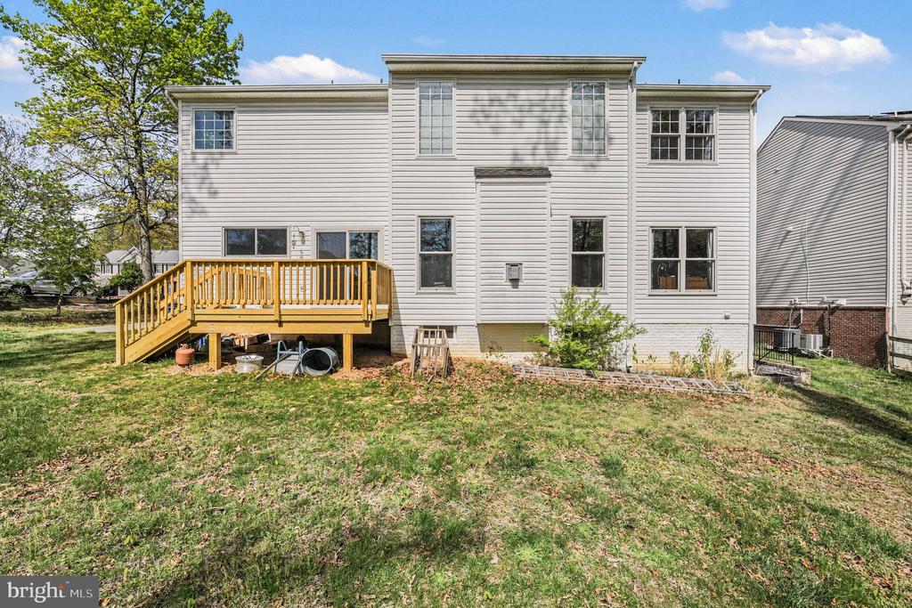 11111 PARK RIDGE RD, FREDERICKSBURG, Virginia 22408, 4 Bedrooms Bedrooms, ,3 BathroomsBathrooms,Residential,11111 PARK RIDGE RD,VASP2040878 MLS # VASP2040878