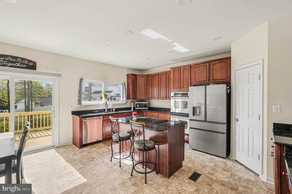 11111 PARK RIDGE RD, FREDERICKSBURG, Virginia 22408, 4 Bedrooms Bedrooms, ,3 BathroomsBathrooms,Residential,11111 PARK RIDGE RD,VASP2040878 MLS # VASP2040878