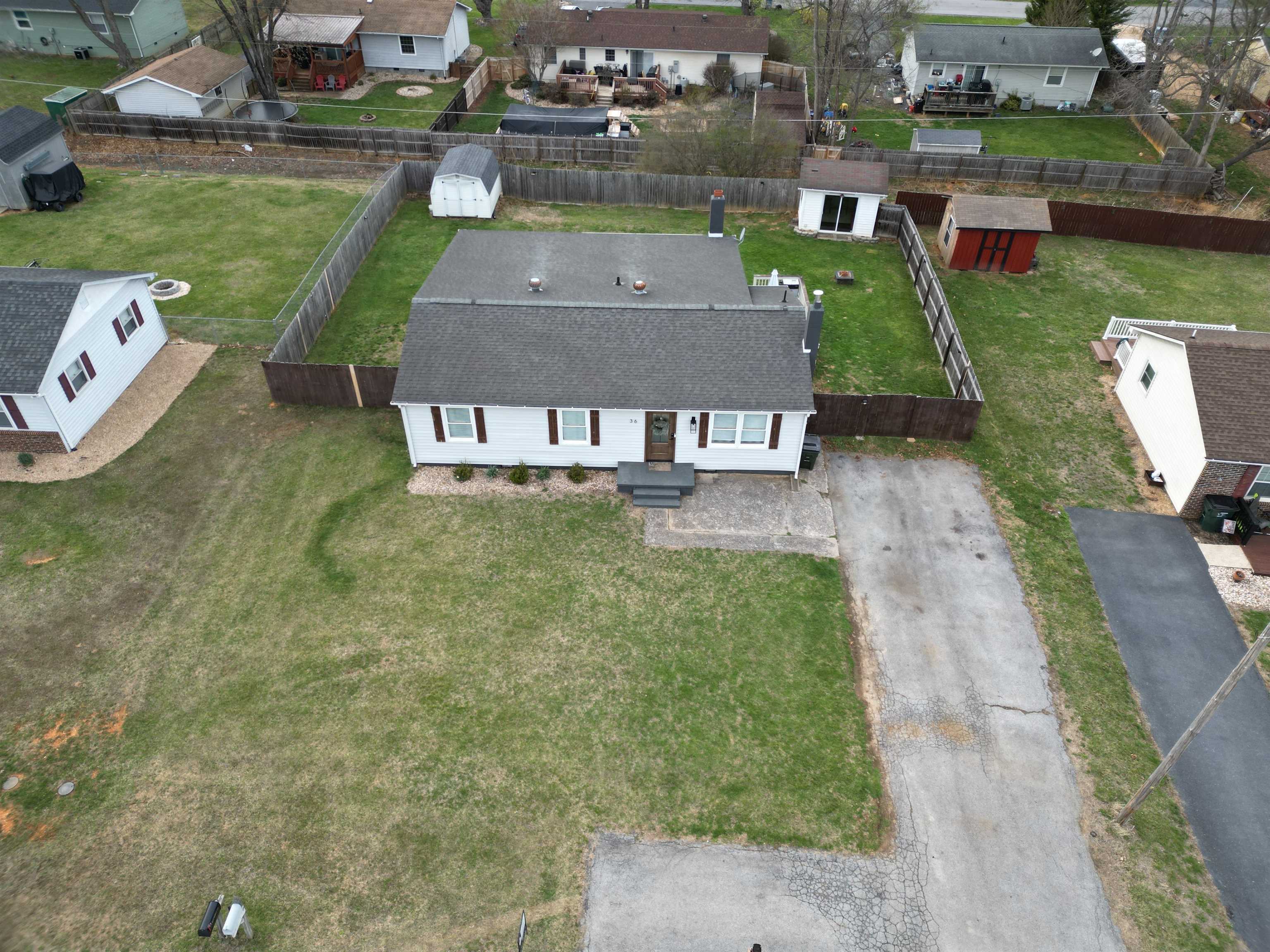 36 BUCKBOARD RD, WAYNESBORO, Virginia 22980, 4 Bedrooms Bedrooms, ,2 BathroomsBathrooms,Residential,36 BUCKBOARD RD,674614 MLS # 674614