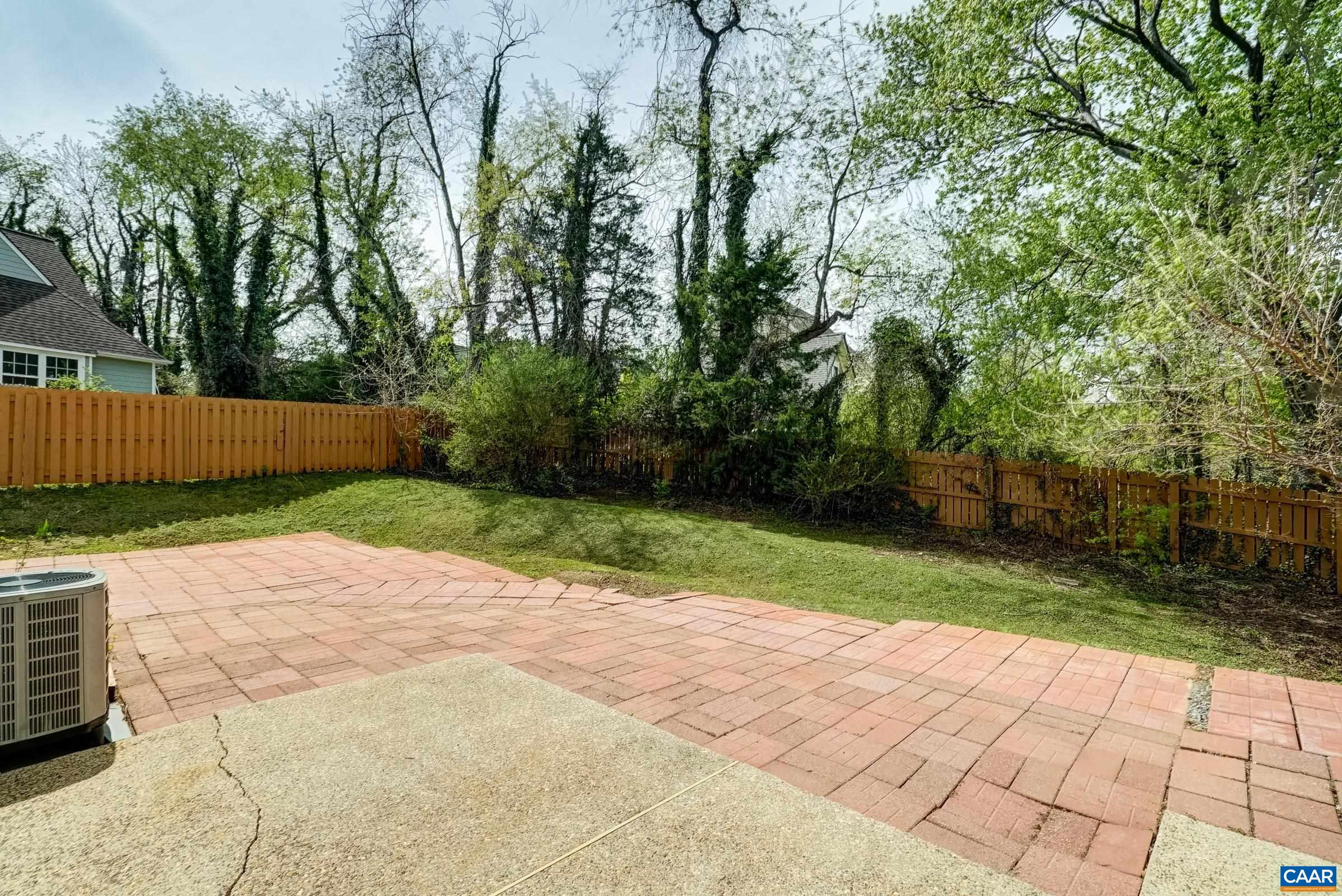 1253 CLOVER RIDGE PL, CHARLOTTESVILLE, Virginia 22901, 3 Bedrooms Bedrooms, ,2 BathroomsBathrooms,Residential,1253 CLOVER RIDGE PL,675468 MLS # 675468 1253 CLOVER RIDGE PL, CHARLOTTESVILLE, Virginia 22901, 3 Bedrooms Bedrooms, ,2 BathroomsBathrooms,Residential,1253 CLOVER RIDGE PL,675468 MLS # 675468