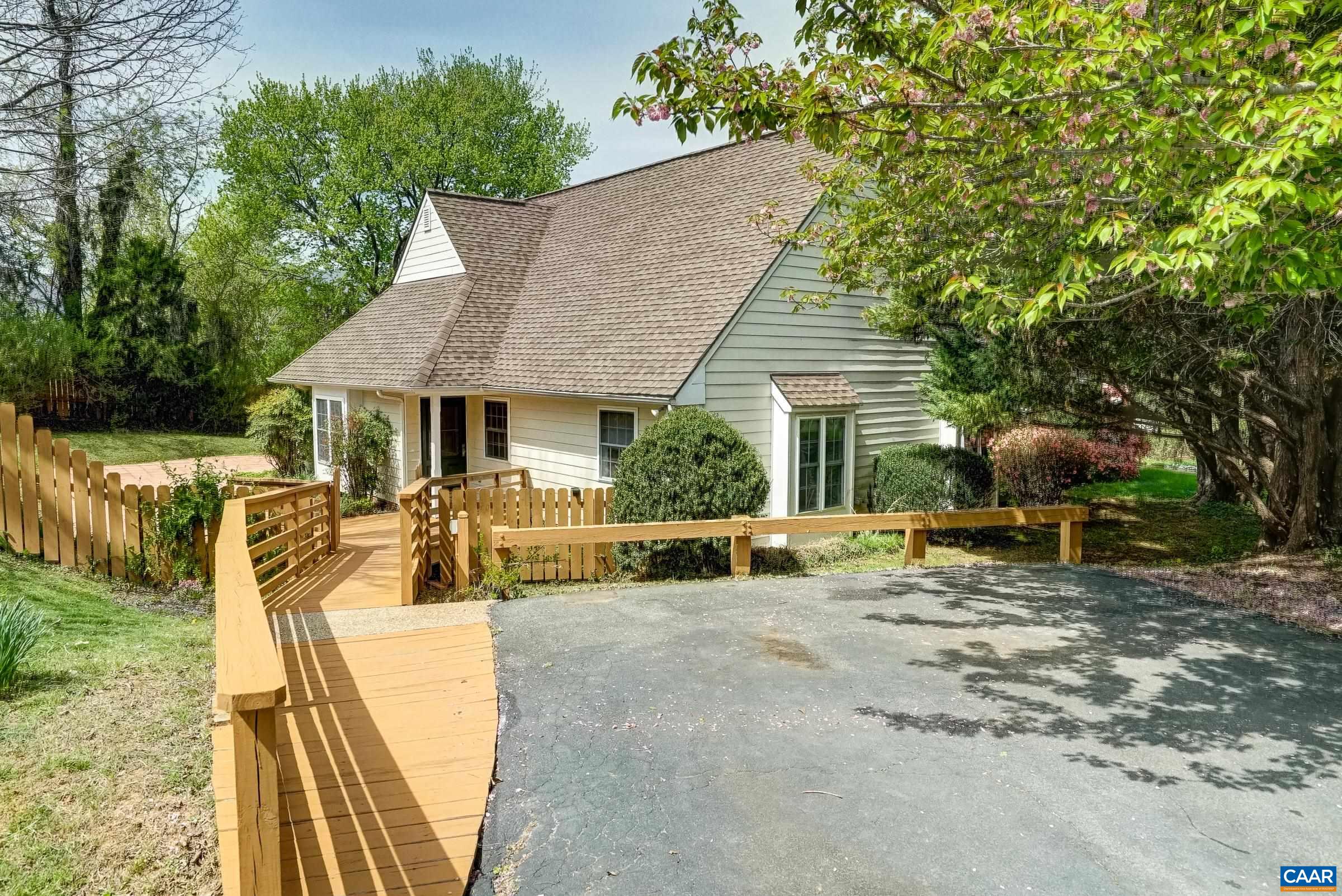 1253 CLOVER RIDGE PL, CHARLOTTESVILLE, Virginia 22901, 3 Bedrooms Bedrooms, ,2 BathroomsBathrooms,Residential,1253 CLOVER RIDGE PL,675468 MLS # 675468 1253 CLOVER RIDGE PL, CHARLOTTESVILLE, Virginia 22901, 3 Bedrooms Bedrooms, ,2 BathroomsBathrooms,Residential,1253 CLOVER RIDGE PL,675468 MLS # 675468