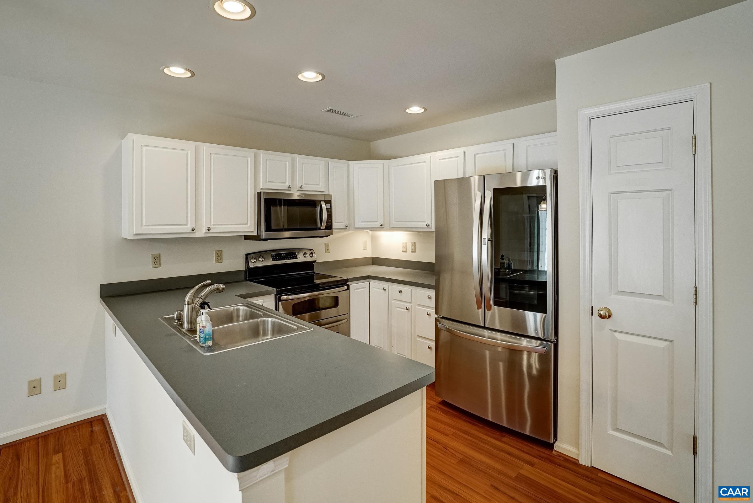 1253 CLOVER RIDGE PL, CHARLOTTESVILLE, Virginia 22901, 3 Bedrooms Bedrooms, ,2 BathroomsBathrooms,Residential,1253 CLOVER RIDGE PL,675468 MLS # 675468 1253 CLOVER RIDGE PL, CHARLOTTESVILLE, Virginia 22901, 3 Bedrooms Bedrooms, ,2 BathroomsBathrooms,Residential,1253 CLOVER RIDGE PL,675468 MLS # 675468