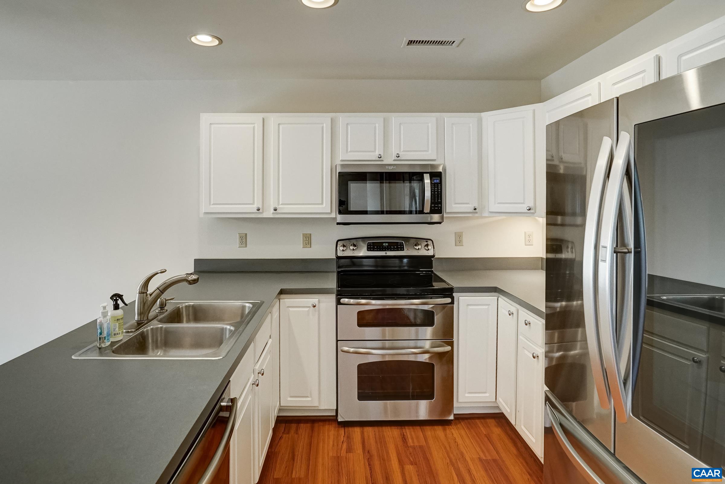 1253 CLOVER RIDGE PL, CHARLOTTESVILLE, Virginia 22901, 3 Bedrooms Bedrooms, ,2 BathroomsBathrooms,Residential,1253 CLOVER RIDGE PL,675468 MLS # 675468 1253 CLOVER RIDGE PL, CHARLOTTESVILLE, Virginia 22901, 3 Bedrooms Bedrooms, ,2 BathroomsBathrooms,Residential,1253 CLOVER RIDGE PL,675468 MLS # 675468