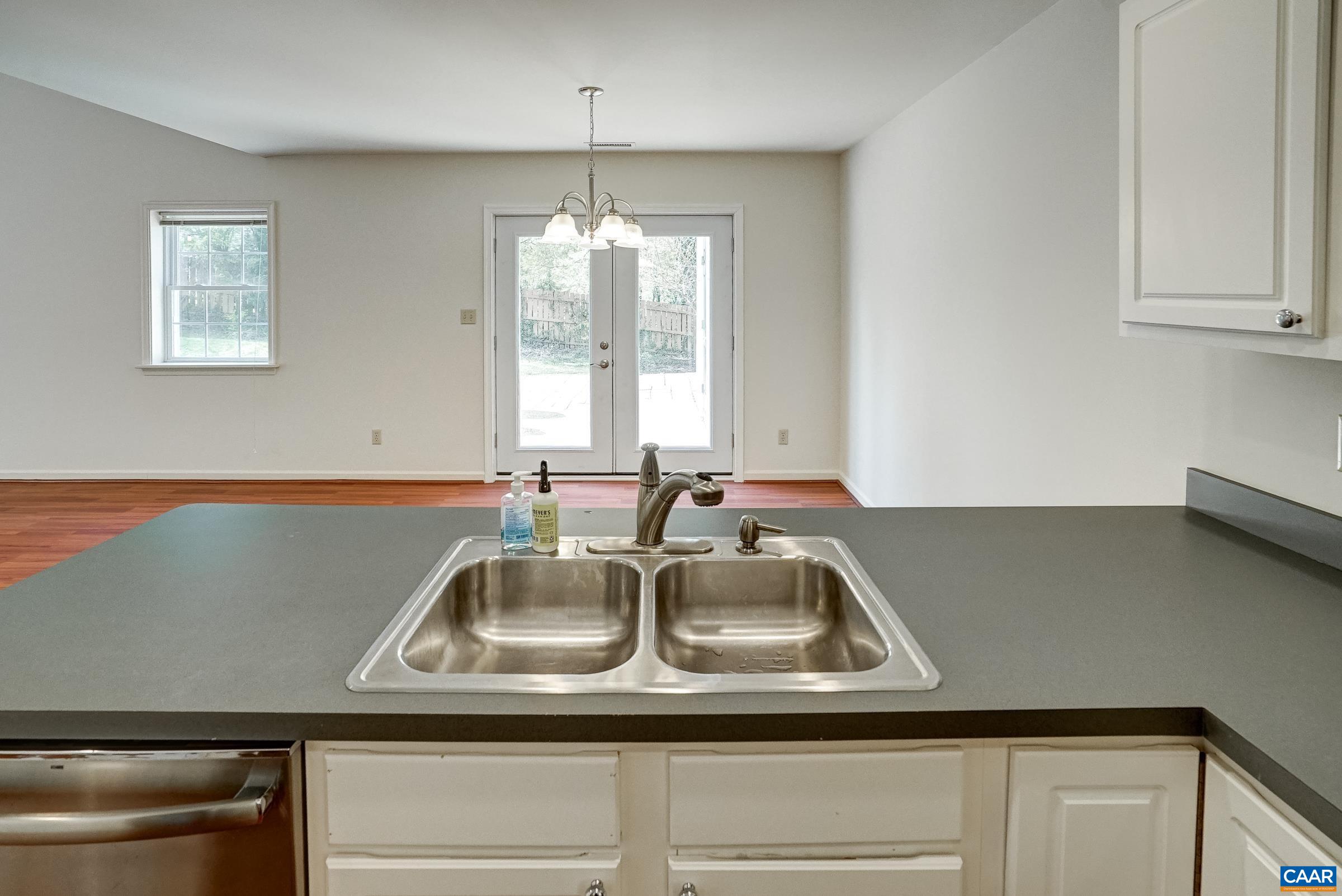 1253 CLOVER RIDGE PL, CHARLOTTESVILLE, Virginia 22901, 3 Bedrooms Bedrooms, ,2 BathroomsBathrooms,Residential,1253 CLOVER RIDGE PL,675468 MLS # 675468 1253 CLOVER RIDGE PL, CHARLOTTESVILLE, Virginia 22901, 3 Bedrooms Bedrooms, ,2 BathroomsBathrooms,Residential,1253 CLOVER RIDGE PL,675468 MLS # 675468