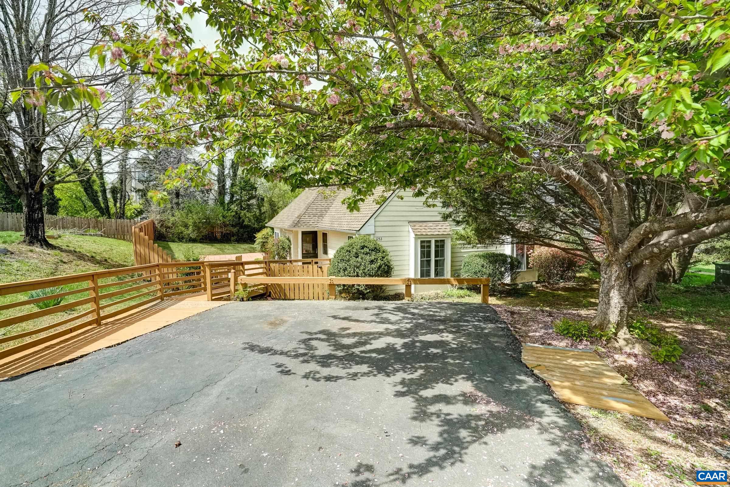 1253 CLOVER RIDGE PL, CHARLOTTESVILLE, Virginia 22901, 3 Bedrooms Bedrooms, ,2 BathroomsBathrooms,Residential,1253 CLOVER RIDGE PL,675468 MLS # 675468 1253 CLOVER RIDGE PL, CHARLOTTESVILLE, Virginia 22901, 3 Bedrooms Bedrooms, ,2 BathroomsBathrooms,Residential,1253 CLOVER RIDGE PL,675468 MLS # 675468