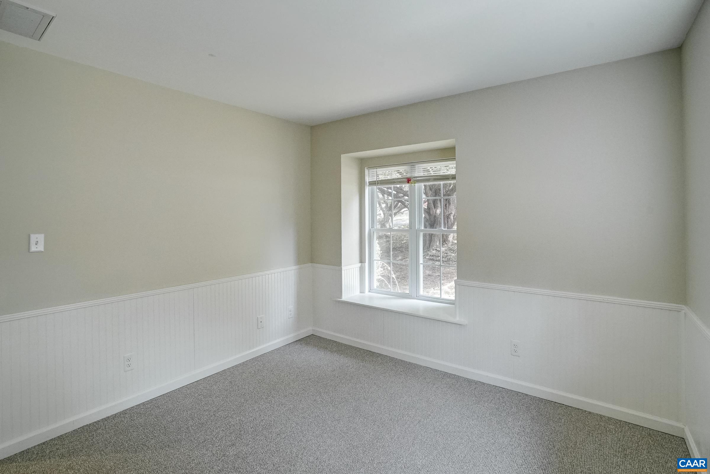 1253 CLOVER RIDGE PL, CHARLOTTESVILLE, Virginia 22901, 3 Bedrooms Bedrooms, ,2 BathroomsBathrooms,Residential,1253 CLOVER RIDGE PL,675468 MLS # 675468 1253 CLOVER RIDGE PL, CHARLOTTESVILLE, Virginia 22901, 3 Bedrooms Bedrooms, ,2 BathroomsBathrooms,Residential,1253 CLOVER RIDGE PL,675468 MLS # 675468