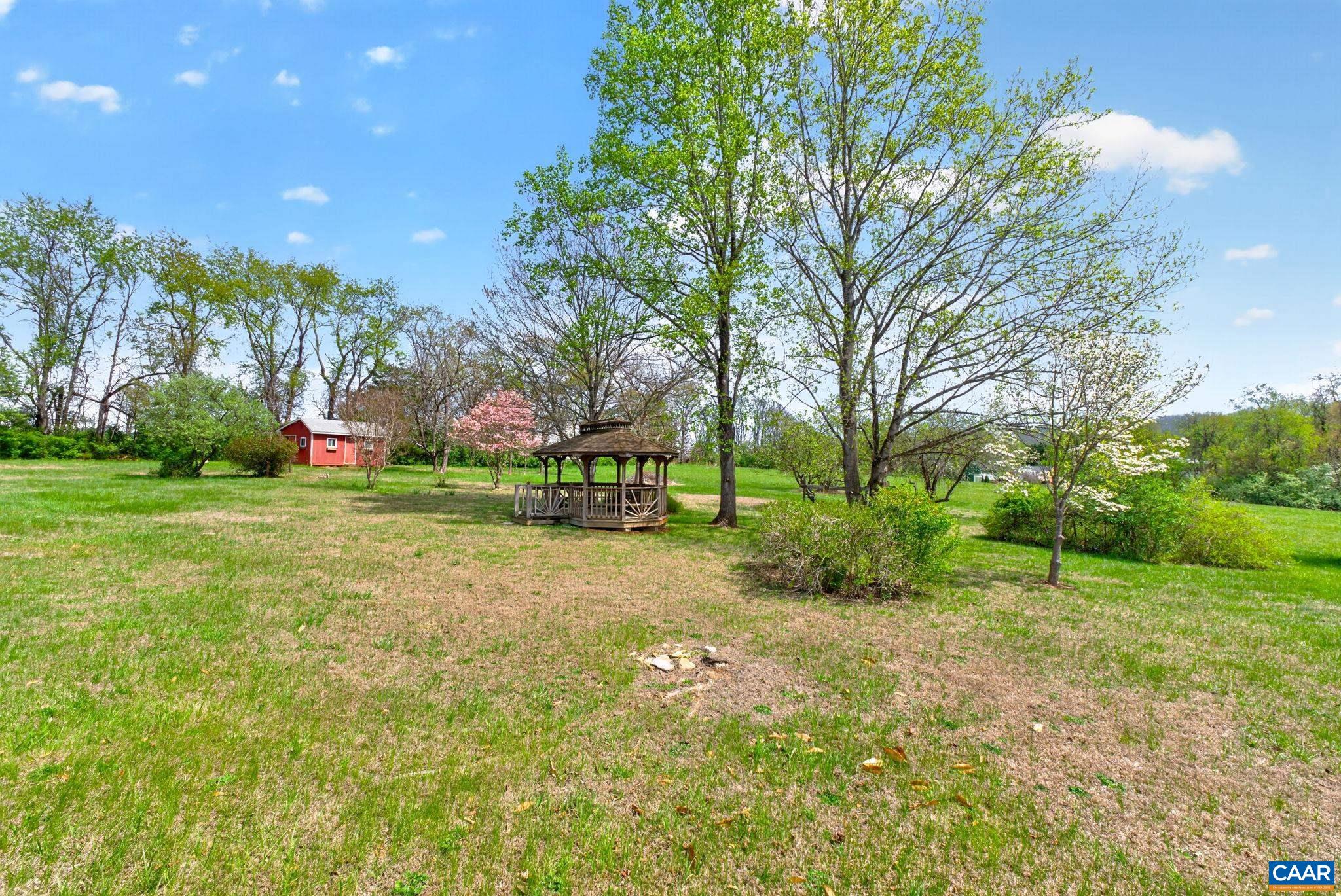 10694 ROCKFISH VALLEY HWY, AFTON, Virginia 22920, 3 Bedrooms Bedrooms, ,2 BathroomsBathrooms,Residential,10694 ROCKFISH VALLEY HWY,675661 MLS # 675661